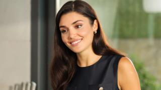 Hande Erçel'den o soruya net yanıt! Yeni proje geliyor mu?