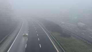 Anadolu Otoyolu ve D-100 kara yolunun Bolu Dağı kesiminde sis etkili oldu