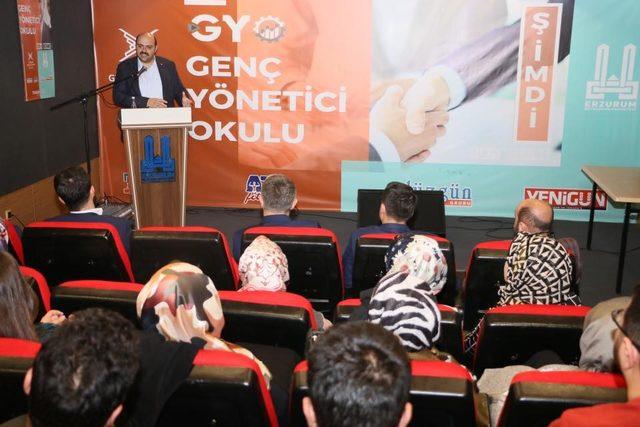 Genç Yönetici Okulu Başkan Orhan ile start aldı