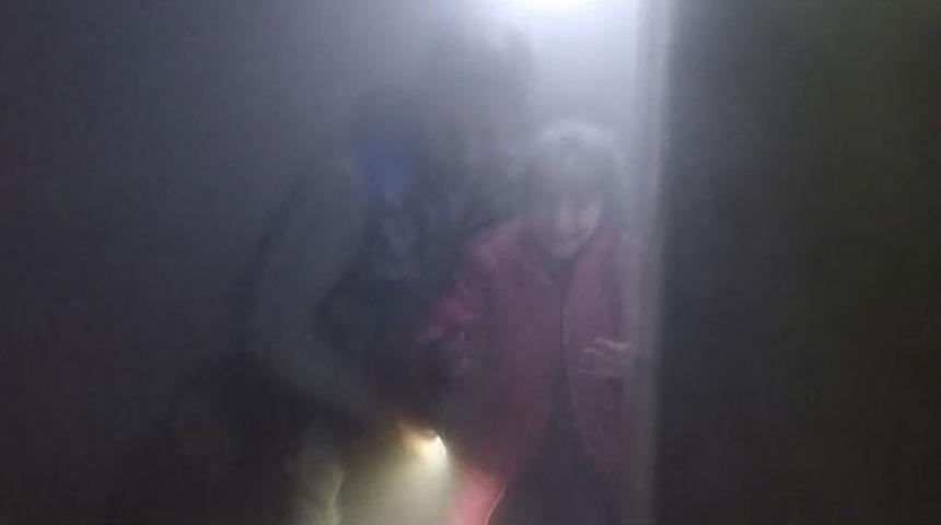 Afrin'de dehşet anları: YPG/PKK sığınaktaki sivilleri vurdu!