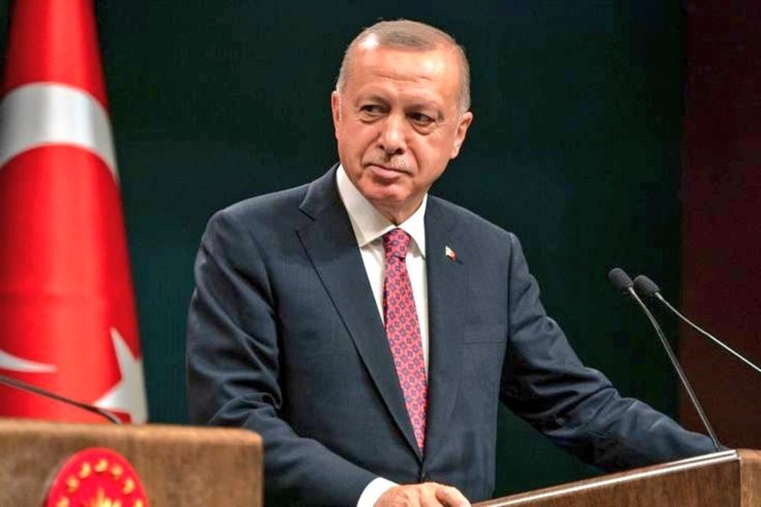 Fenerbah&ccedil;e den Cumhurbaşkanı Erdoğan a Kante transferi i&ccedil;in teşekk&uuml;r!  2