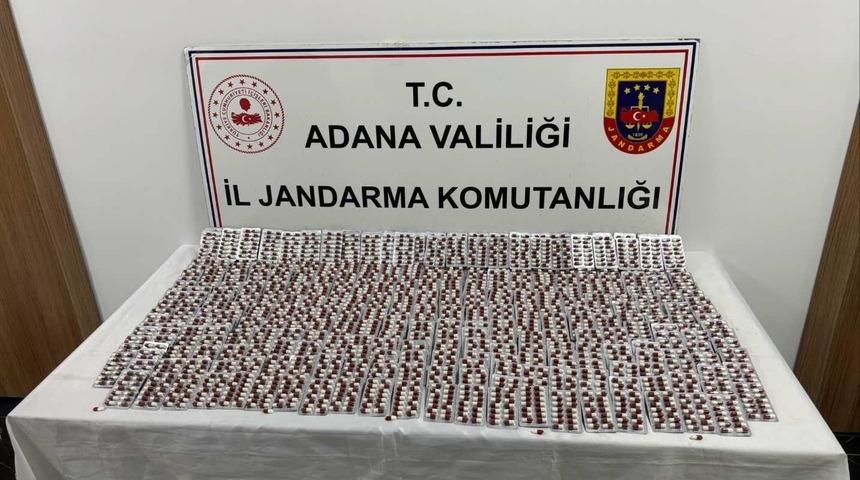 Adana&rsquo;da 5 bin sentetik ecza ele ge&ccedil;irildi: 2 tutuklama