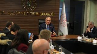 Bakan Ersoy: Türkiye'nin turizm gücünü dijital platformlarda daha etkin ve adil bir yapıyla büyütmeye devam edeceğiz