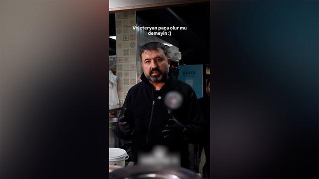 Vejetaryenler şokta! Et yemeyenler için paça çorbası tarifi veren çorbacı ortalığı karıştırdı: Orijinal kemik suyu kaynatıyoruz'