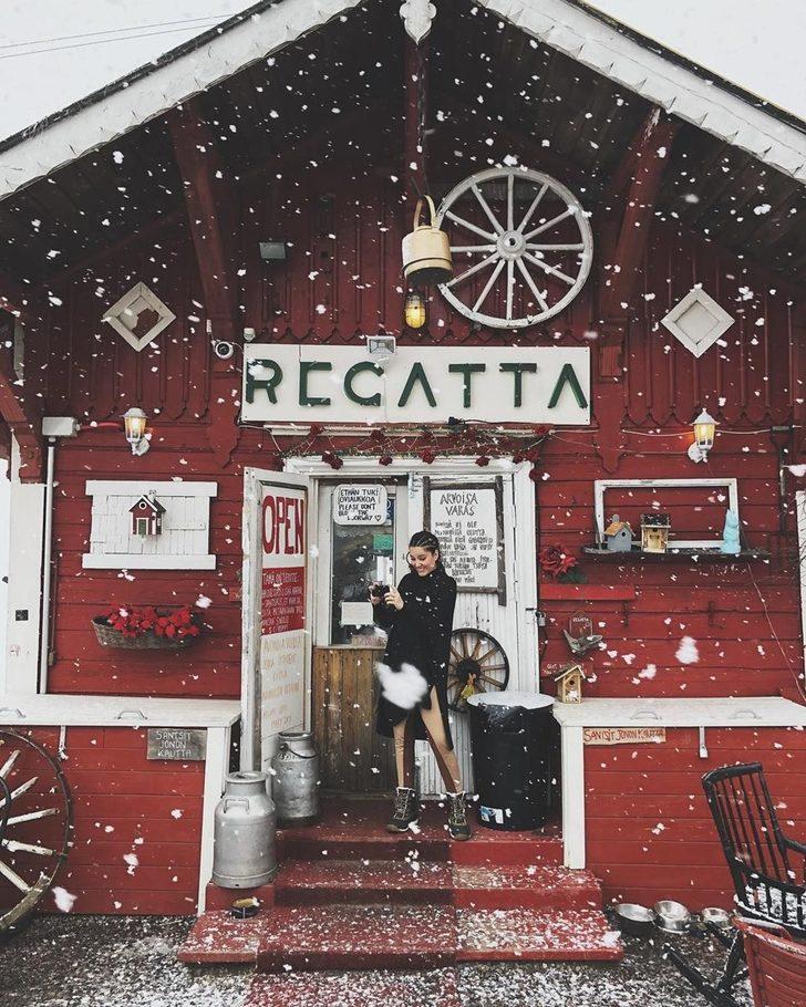 Pelin Akil ve Anıl Altan, kuzey ışıkları altında  G5