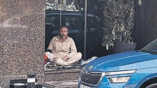 Bir zamanlar ünlüler geçidi vardı! Şimdi tek ziyaretçisi 'Evsiz Mehmet'