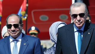 Sisi, Cumhurbaşkanı Erdoğan'ı b&ouml;yle karşıladı!