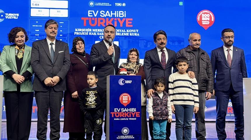 "Y&uuml;zyılın Konut Projesi" kapsamında Kırşehir'de yapılacak konutların kurası &ccedil;ekildi