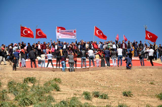Tayy Aşireti, TSK'nın Zeytin Dalı Harekatı'ndaki başarısını davul zurnayla kutladı