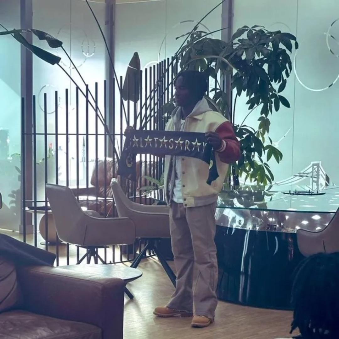 Galatasaray Renato Nhaga yu İstanbul a getirdi!  1