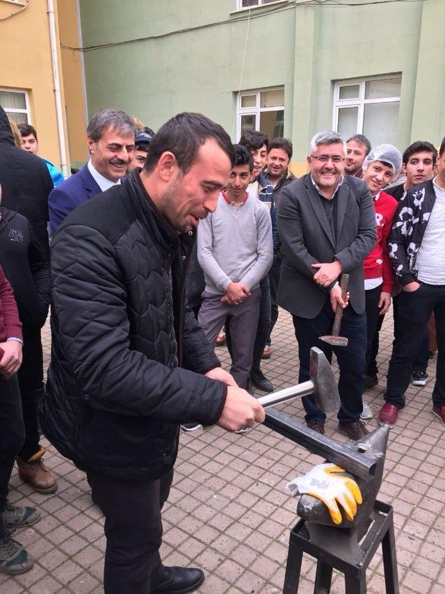 Serdivan’da Nevruz coşkusu