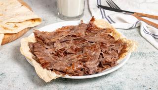 Zincir marketlerde "kampanyalı" satılan d&ouml;nerden at ve eşek eti &ccedil;ıktı!