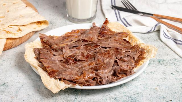 Zincir marketlerde kampanyalı satılan dönerden at ve eşek eti çıktı!