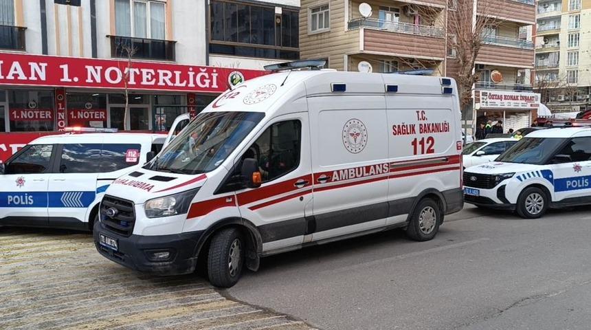 Batman&rsquo;da akrabalar arasında kavga: 4 yaralı