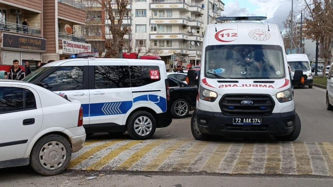 Batman&rsquo;da akrabalar arasında kavga: 4 yaralı 1