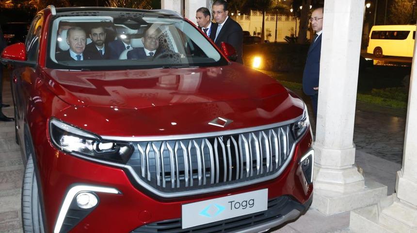 Cumhurbaşkanı Erdoğan&rsquo;dan Mısır Cumhurbaşkanı es-Sisi&rsquo;ye Togg hediyesi