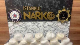 Bahçelievler’de valizden uyuşturucu çıktı: 18 kilo katı metamfetamin ele geçirildi