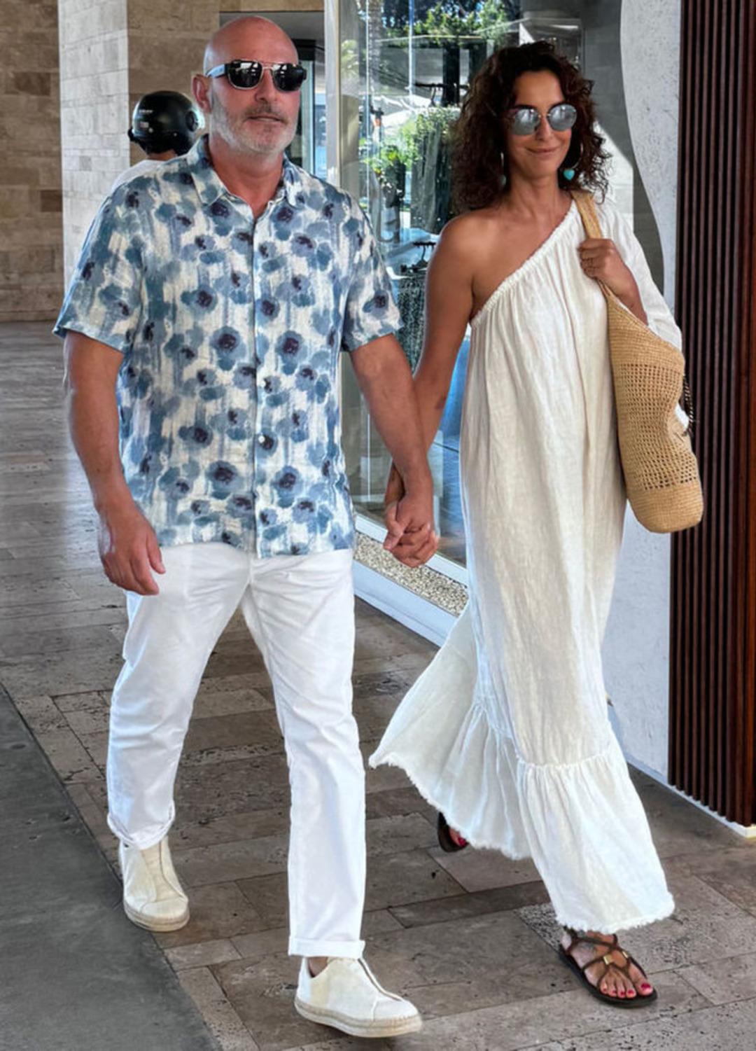 27 yıllık evliliğini bitirmişti! Arzum Onan aşka geldi 2