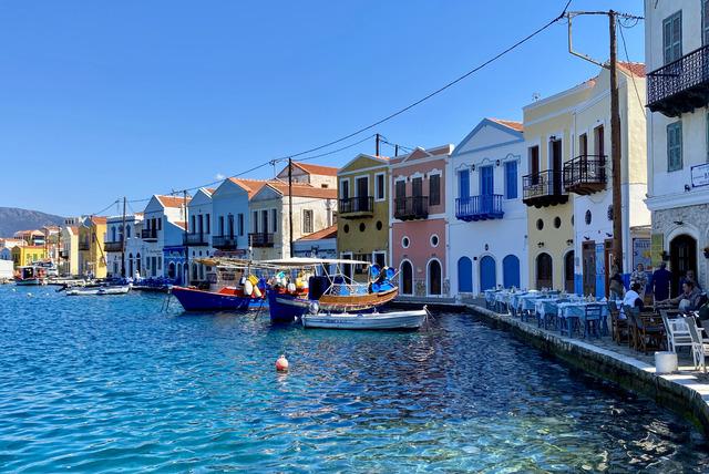 T&uuml;rkiye den Yunan adalarına ge&ccedil;enlerin sayısı 1 milyonu aştı 2