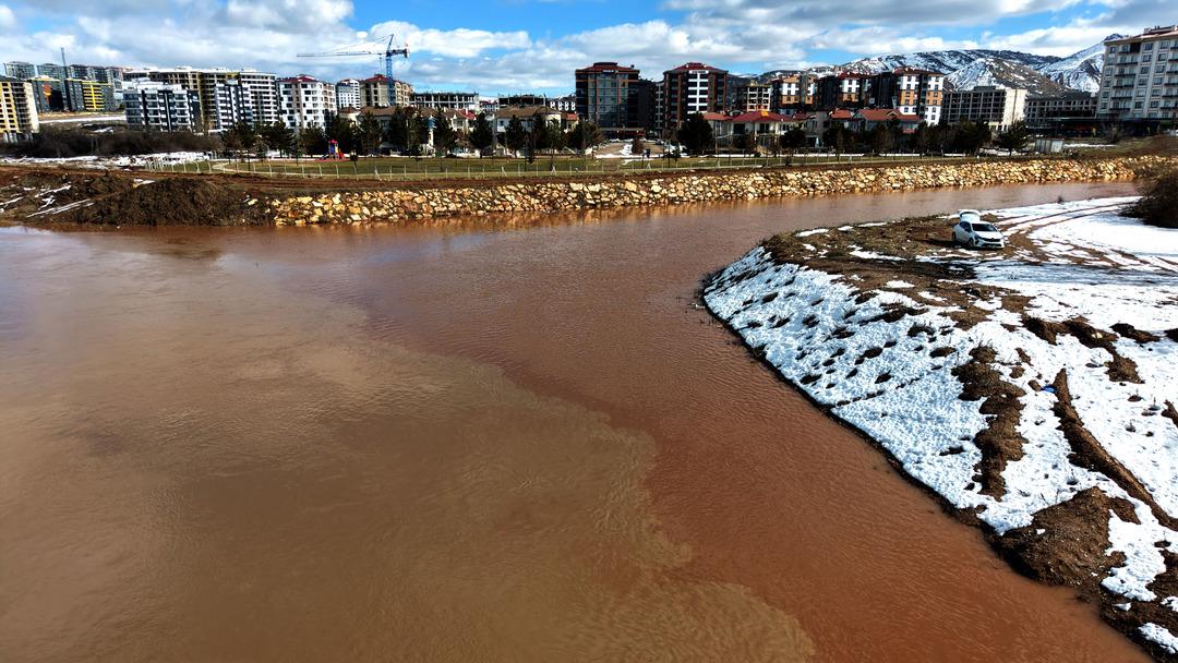 T&uuml;rkiye nin en uzunuydu: Rengi tamamen değişti!  2
