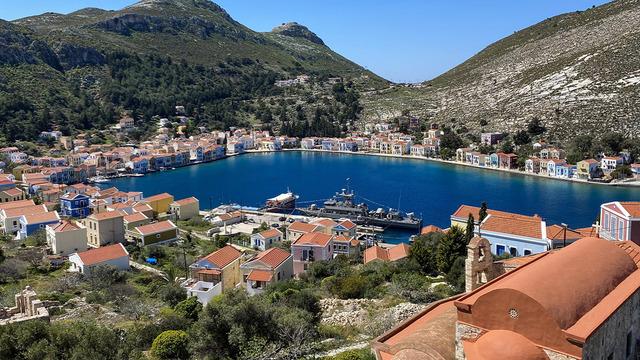 Türkiye'den Yunan adalarına ziyaretçi akını! 1 milyon 119 bin 472 ziyaretçi