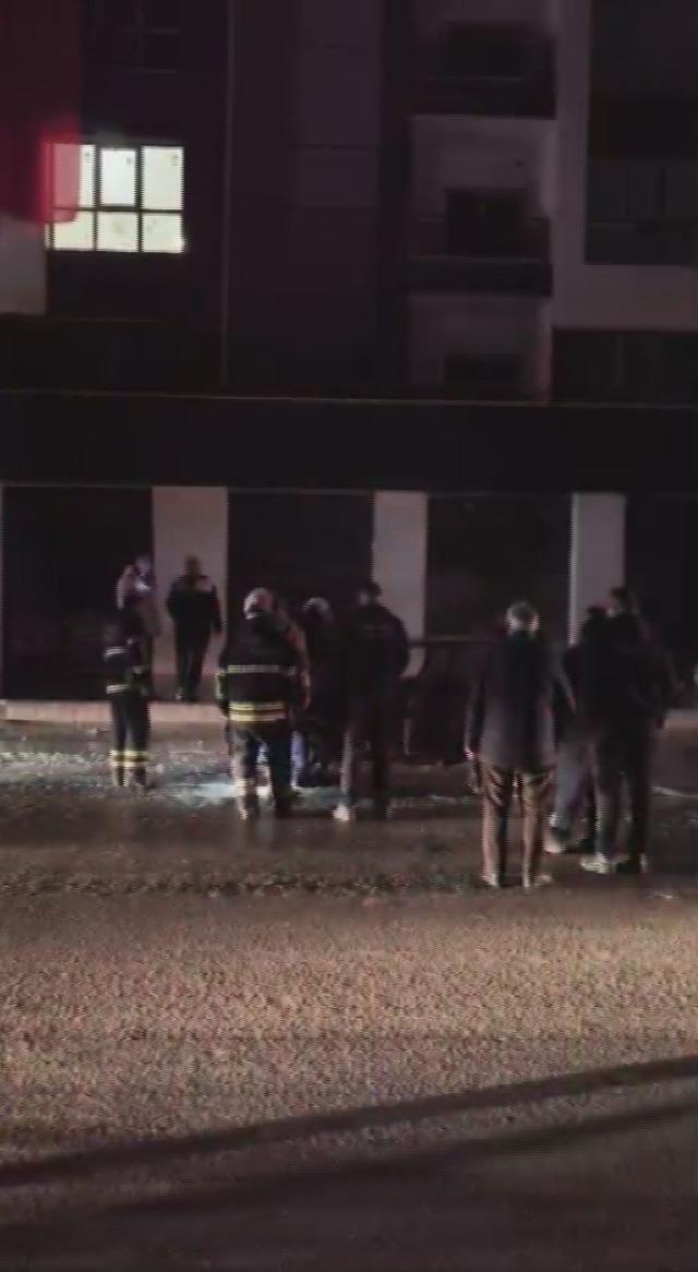 Emanet aldığı otomobil yanınca ne yapacağını şaşırdı 2