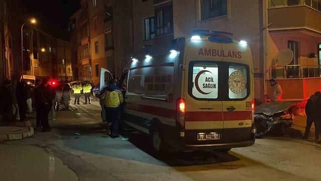 Kaza sonrası kendilerini otomobilden dışarı attılar 2