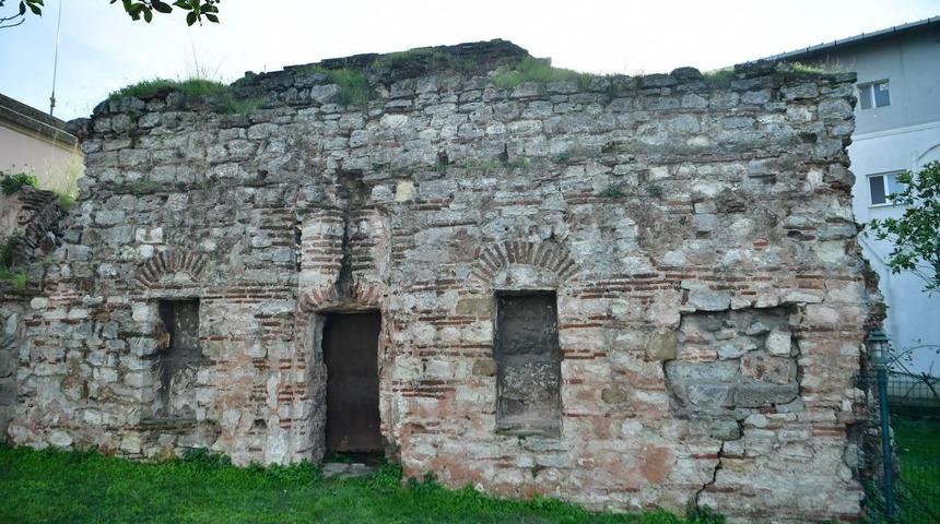 Sultanahmet&rsquo;teki tarihi Arasta Hamamı restore edilecek, kadınların el emekleri sergilenecek
