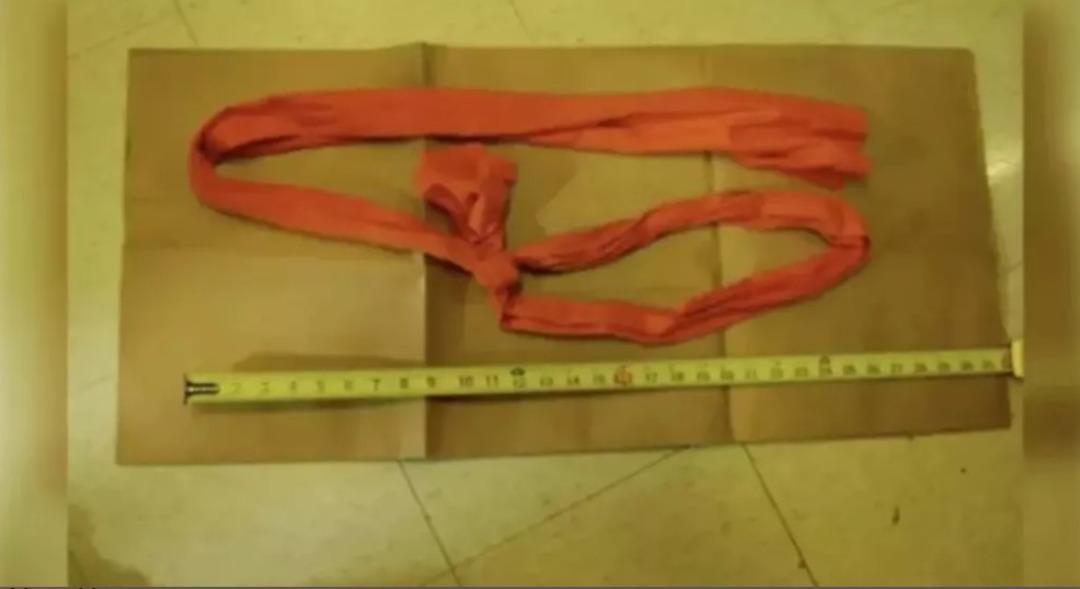 Epstein in &ouml;l&uuml;m&uuml;yle ilgili yeni g&ouml;r&uuml;nt&uuml;ler ortaya &ccedil;ıktı! 16 dakika sonra &ccedil;ekilmiş: Dikkat &ccedil;eken  k&uuml;nye  detayı 7