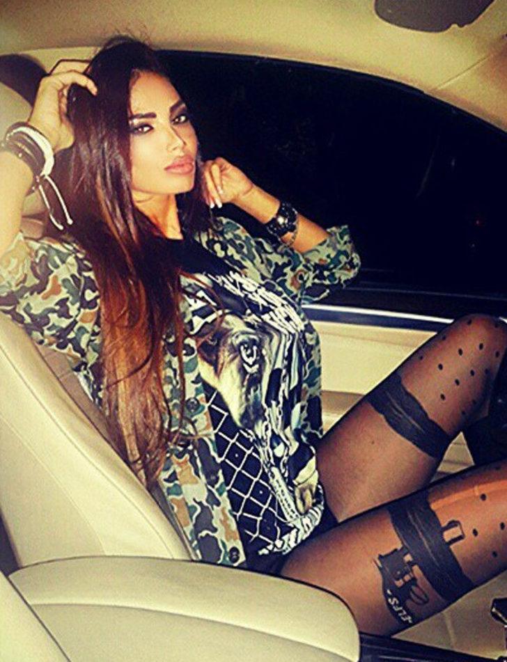 Kimin eski sevgilisi olduğunu duyunca çok şaşıracaksınız G1