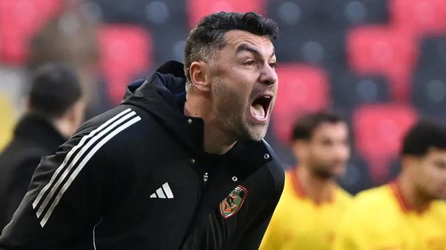 Fransa'da manşetler Kralı çağırıyor! Lille'den Burak Yılmaz sürprizi