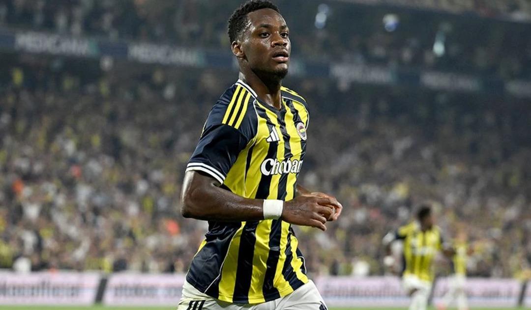 Fenerbah&ccedil;e den ayrılan Jhon Duran Rusya da olay oldu! 2