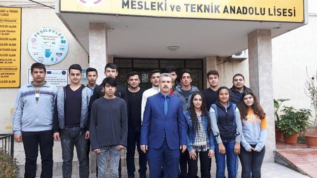 87 öğretmen ve öğrenciye yurt dışında eğitim imkanı sağlandı