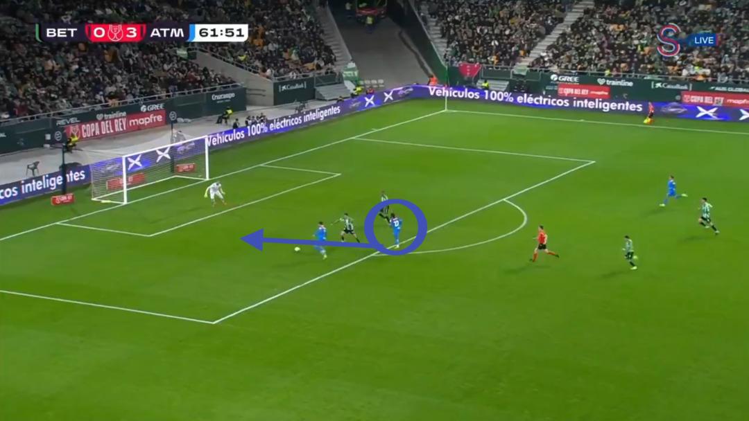 İlk ma&ccedil;, ilk gol, ilk şov: Lookman Atletico&rsquo;yu Kral Kupası nda u&ccedil;urdu! 5