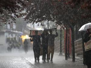 Meteoroloji'den 20 il i&ccedil;in kuvvetli yağış uyarısı!