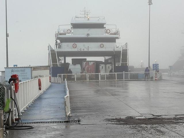 Çanakkale Boğazı sis nedeniyle transit gemi geçişlerine kapatıldı 1