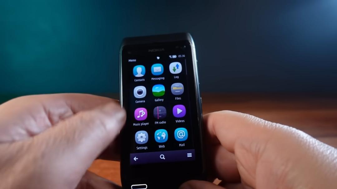 Nokia 2010 da &ccedil;ıkartmıştı! O model 16 yıl sonra k&uuml;llerinden doğdu 3