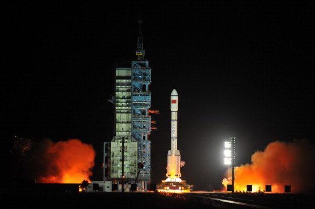 Tiangong-1'in uzaya fırlatılışı.