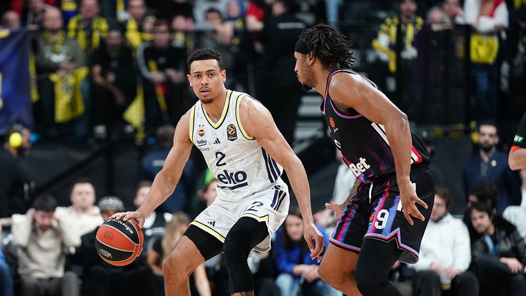 Fenerbah&ccedil;e Beko, Paris te inanılmaz bir geri d&ouml;n&uuml;şle zafere ulaştı! 2