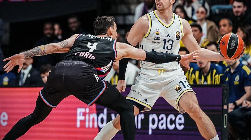 Fenerbah&ccedil;e Beko, Paris'te inanılmaz bir geri d&ouml;n&uuml;şle zafere ulaştı!