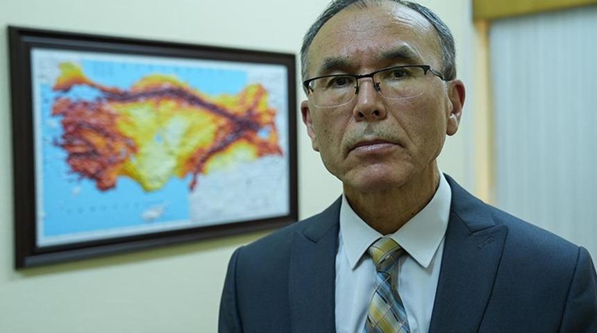 6 Şubat'ın yıl d&ouml;n&uuml;m&uuml;nde 3 il i&ccedil;in deprem uyarısı! '&Ouml;rneği yok' diyerek a&ccedil;ıkladı: 30 milyonu etkileyecek