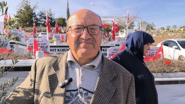 Osmaniye de depremde yaşamını yitirenlerin mezarları ziyaret edildi 3