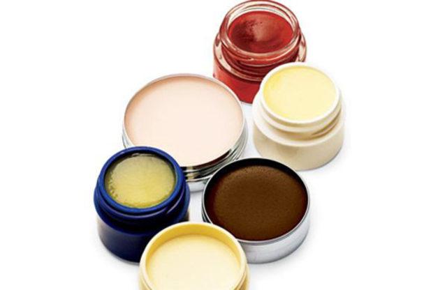 Dudakları estetiksiz dolgunlaştırmanın 5 yolu 5