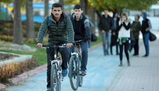 Yaya yolunda bisiklet, scooter ve motosiklet s&uuml;rene para cezası geliyor!