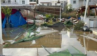 Bodrum ve Marmaris'te sağanağın ardından temizlik &ccedil;alışması başlatıldı