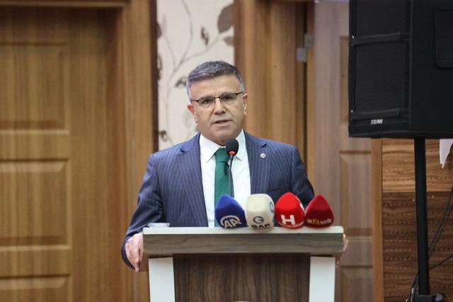 Şanlıurfa da 6 Şubat depremlerinde hayatını kaybedenler anıldı 3