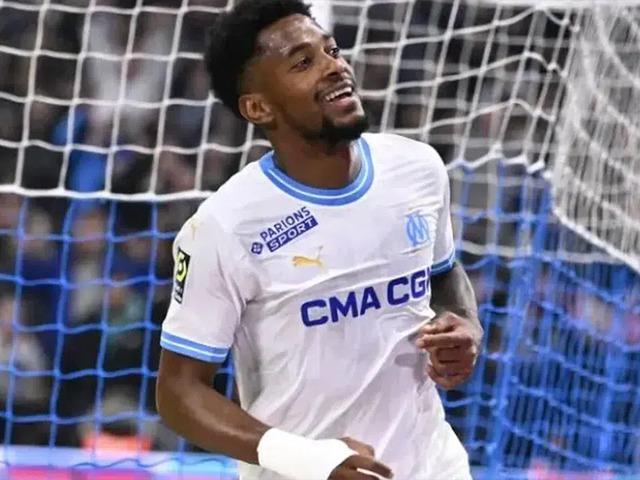 Beşiktaş'tan bir son g&uuml;n bombası daha! Kartal Amir Murillo'yu a&ccedil;ıkladı