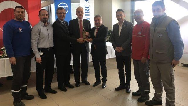 Yırcalı’ya anlamlı hediye