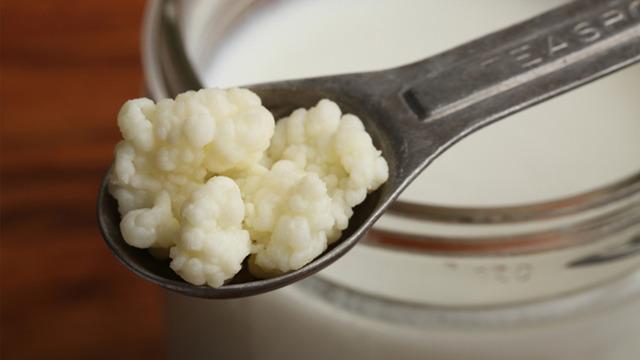 Bağırsakları saat gibi çalıştırıyor! Uyanır uyanmaz  bir bardak için