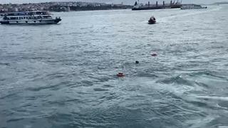 İstanbul’da vapurda panik: Denize atlayan adamı görenler çığlık çığlığa bağırdı